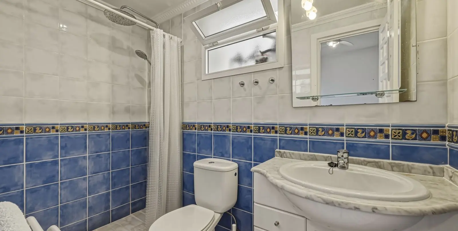Sale of semi-detached house in Marbella 17