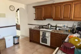 Image 4 thumb