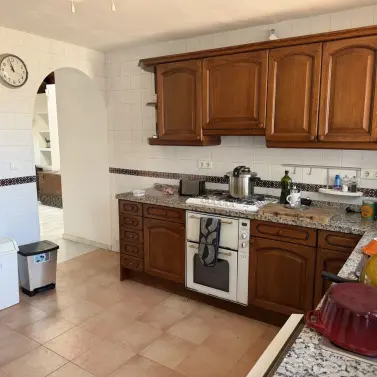 Sale of detached villa in Estepona