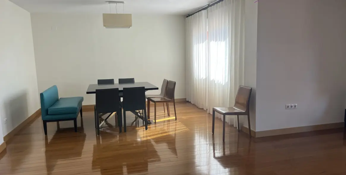 Sale of middle floor apartment in Estepona 7