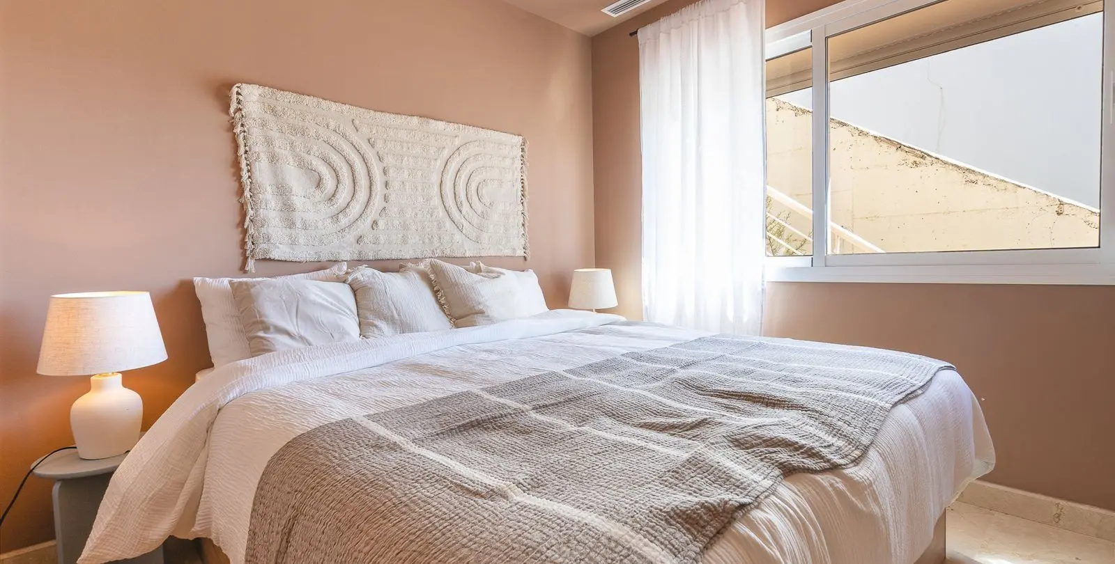 Продажа  отдельно стоящей виллы в Mijas 27