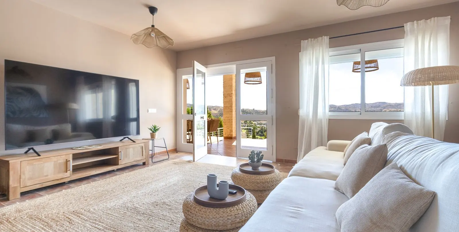 Продажа  отдельно стоящей виллы в Mijas 53