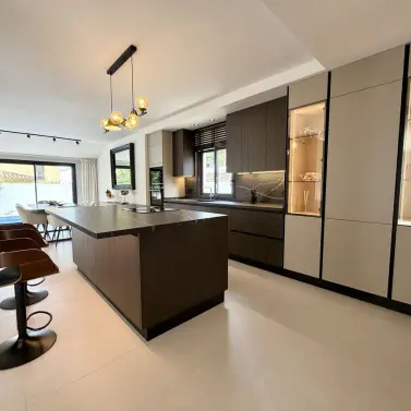 Long-term rent of detached villa in Puerto Banús