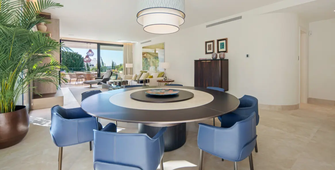 Venta de apartamento en planta baja en The Golden Mile 10