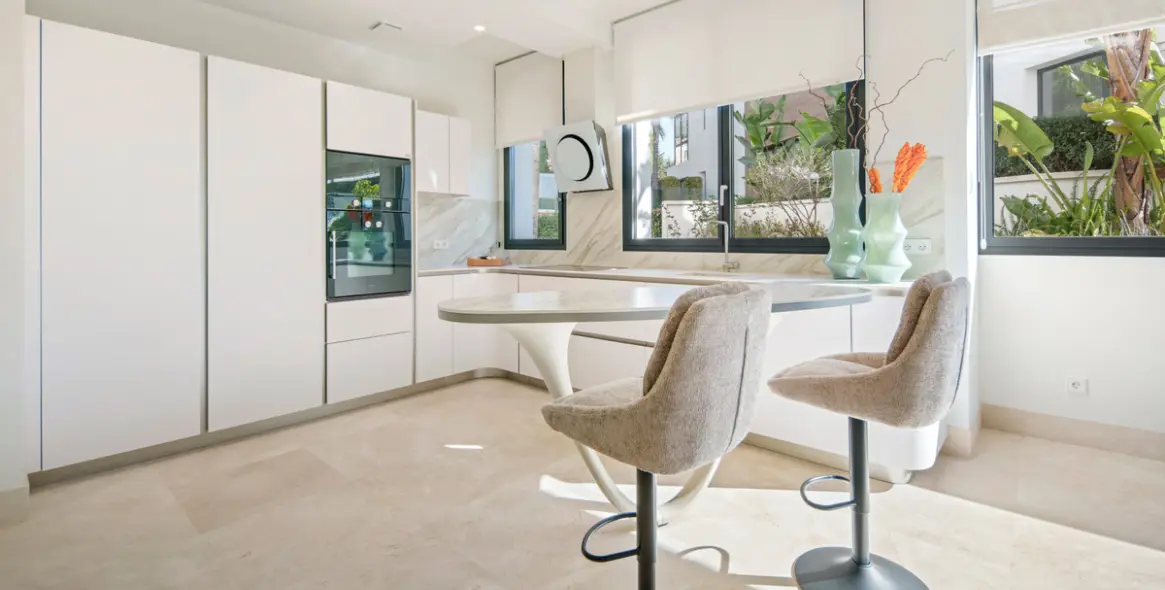 Venta de apartamento en planta baja en The Golden Mile 14