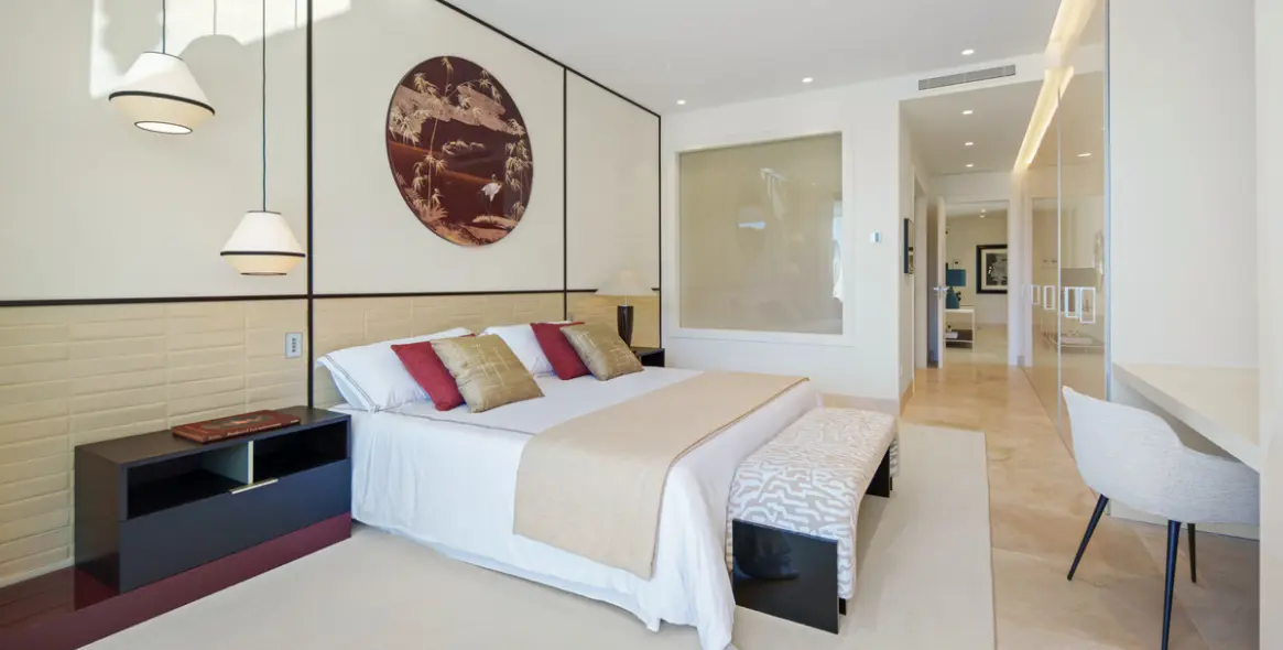 Venta de apartamento en planta baja en The Golden Mile 18