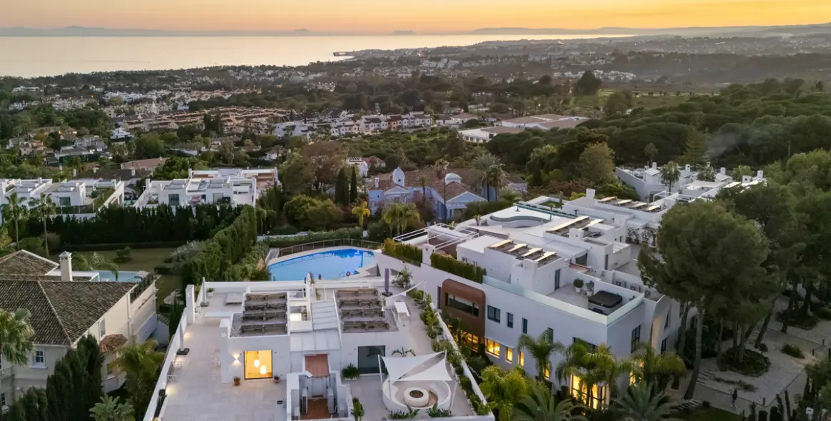 Venta de apartamento en planta baja en The Golden Mile 67