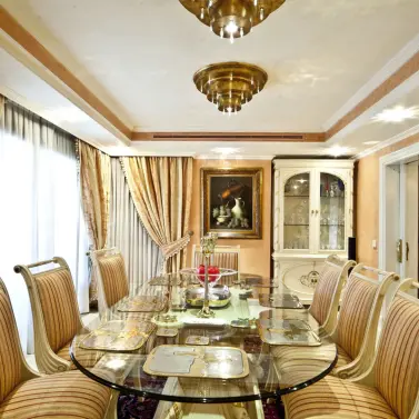 Venta de villa independiente en Nueva Andalucía