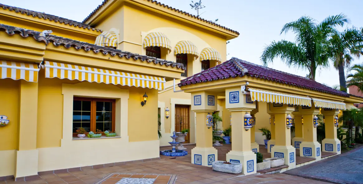 Venta de villa independiente en Nueva Andalucía 16