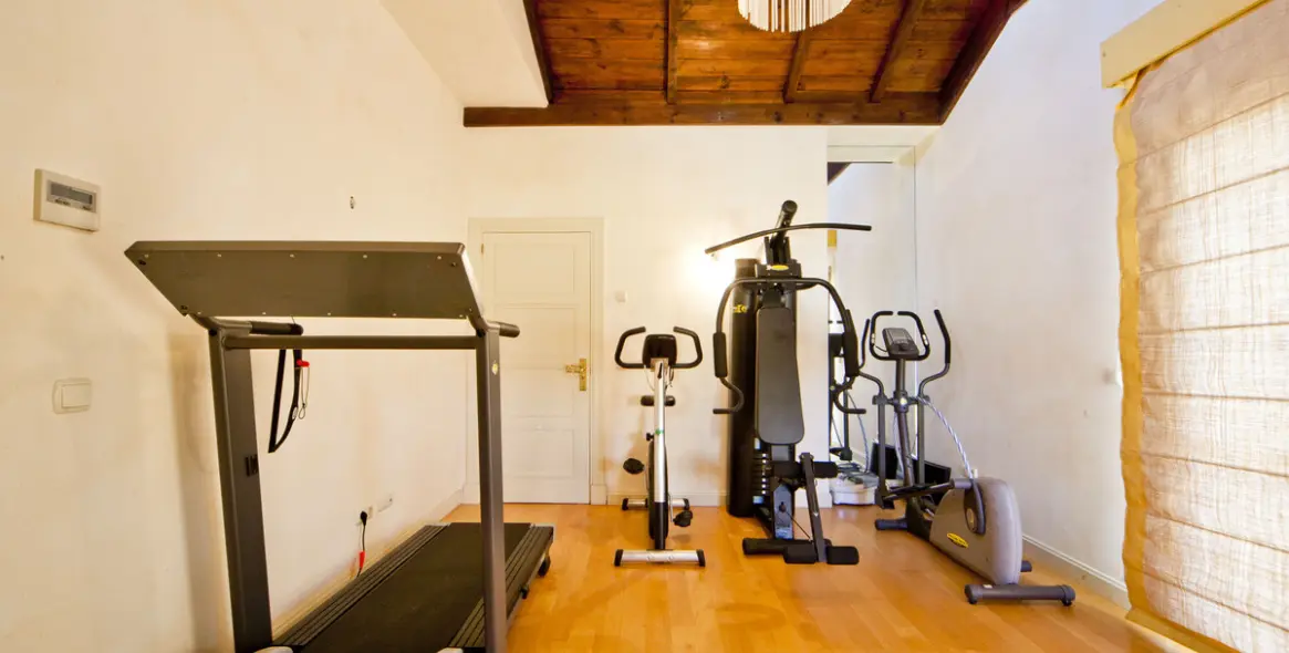 Venta de villa independiente en Nueva Andalucía 22