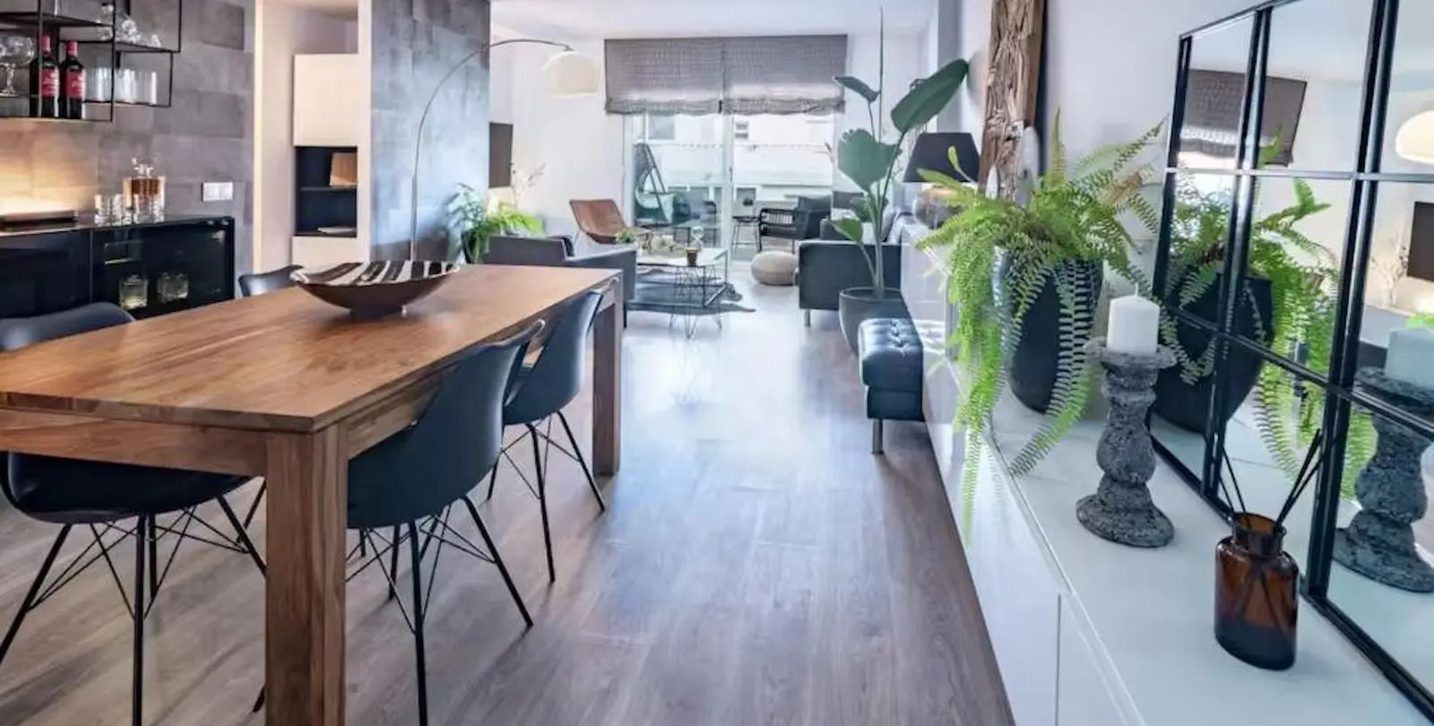 Long-term rent of middle floor apartment in Nueva Andalucía 4
