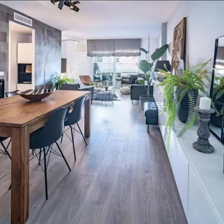 Long-term rent of middle floor apartment in Nueva Andalucía