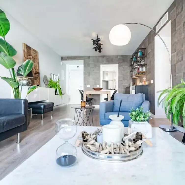 Long-term rent of middle floor apartment in Nueva Andalucía