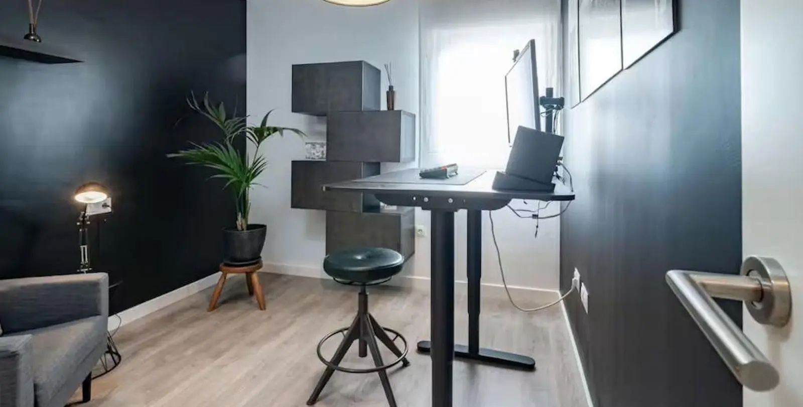 Long-term rent of middle floor apartment in Nueva Andalucía 14