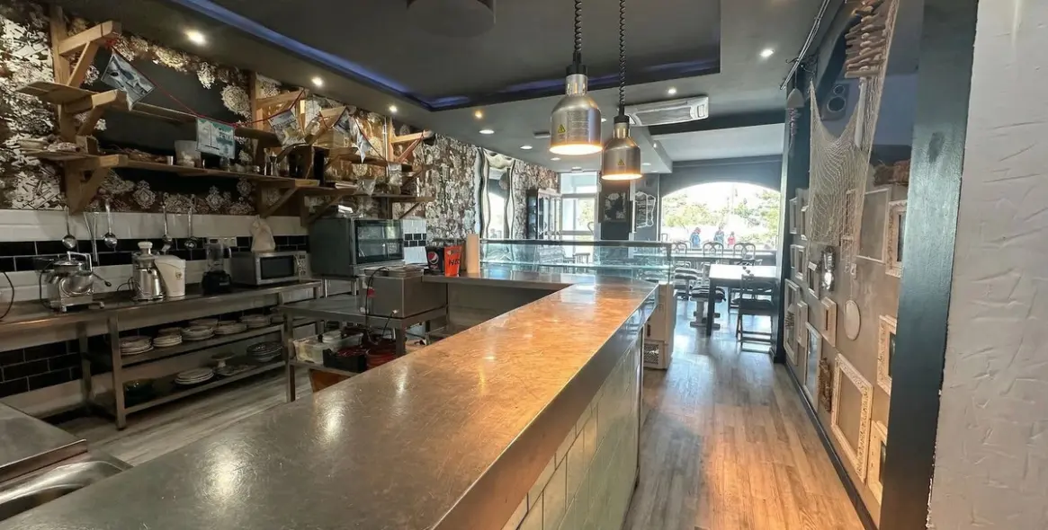 Long-term rent of restaurant in Coín 11
