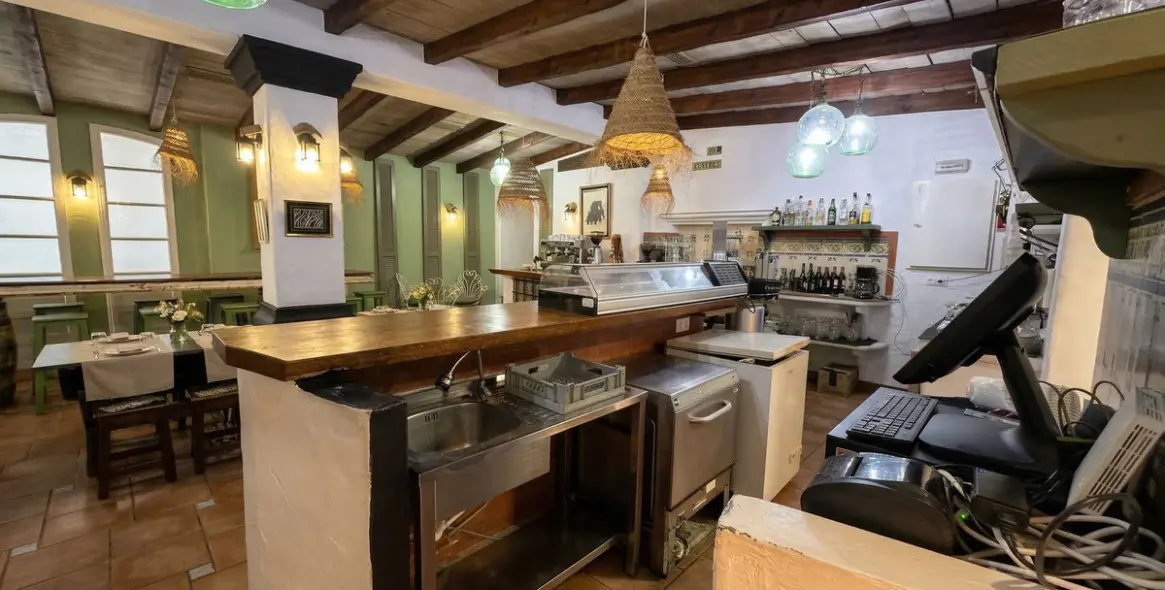 Long-term rent of restaurant in Coín 22