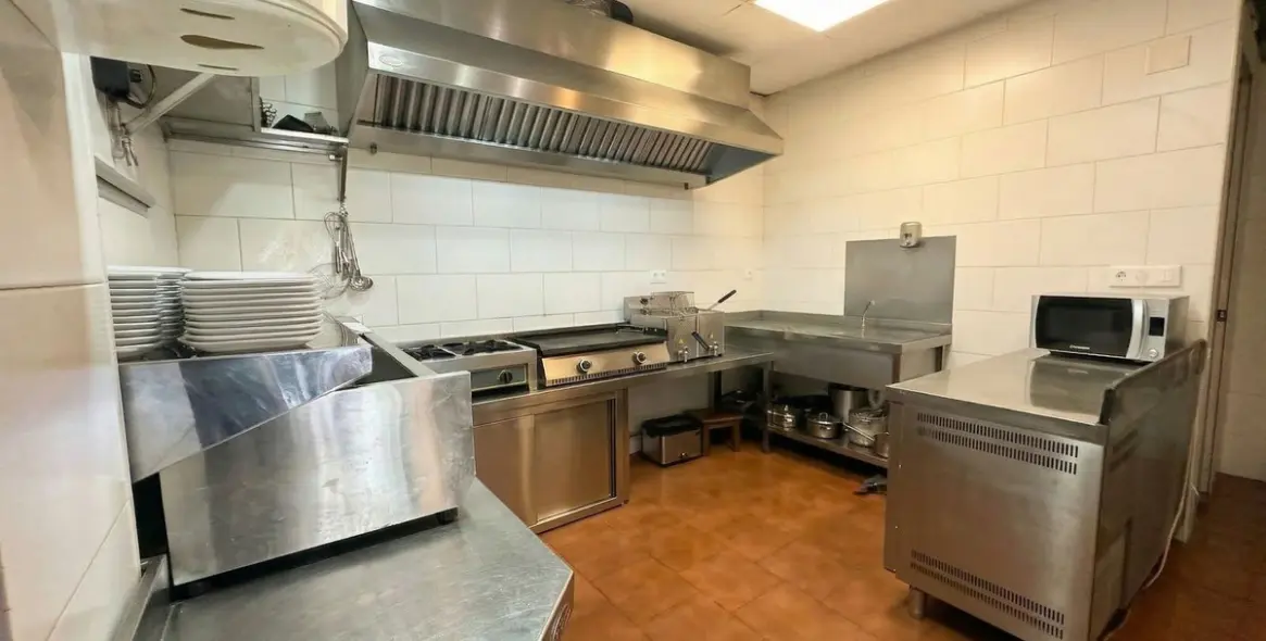 Long-term rent of restaurant in Coín 25