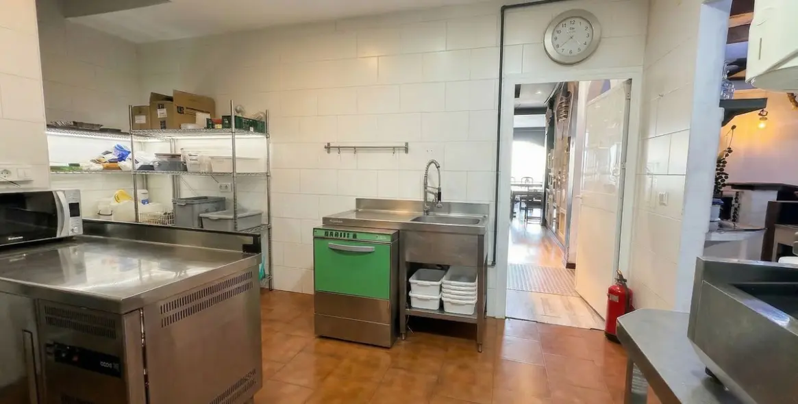 Long-term rent of restaurant in Coín 26