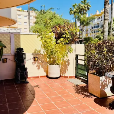 Short-term rent of ground floor apartment in Marbella