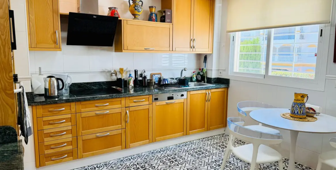 Short-term rent of ground floor apartment in Marbella 15