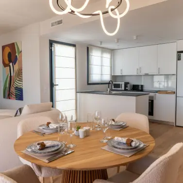 Long-term rent of penthouse in Las Lagunas