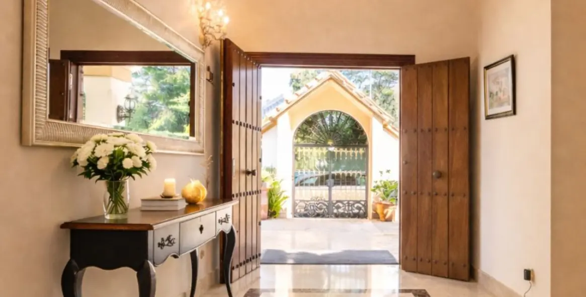 Long-term rent of detached villa in El Rosario 12