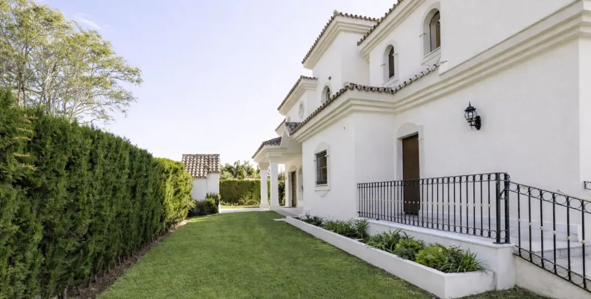 Long-term rent of detached villa in El Rosario 16