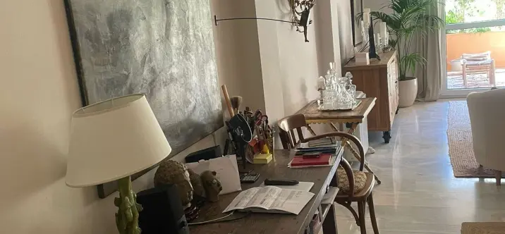 Venta de apartamento en planta media en The Golden Mile 4