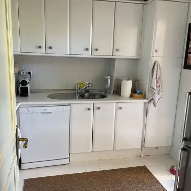 Venta de apartamento en planta media en The Golden Mile