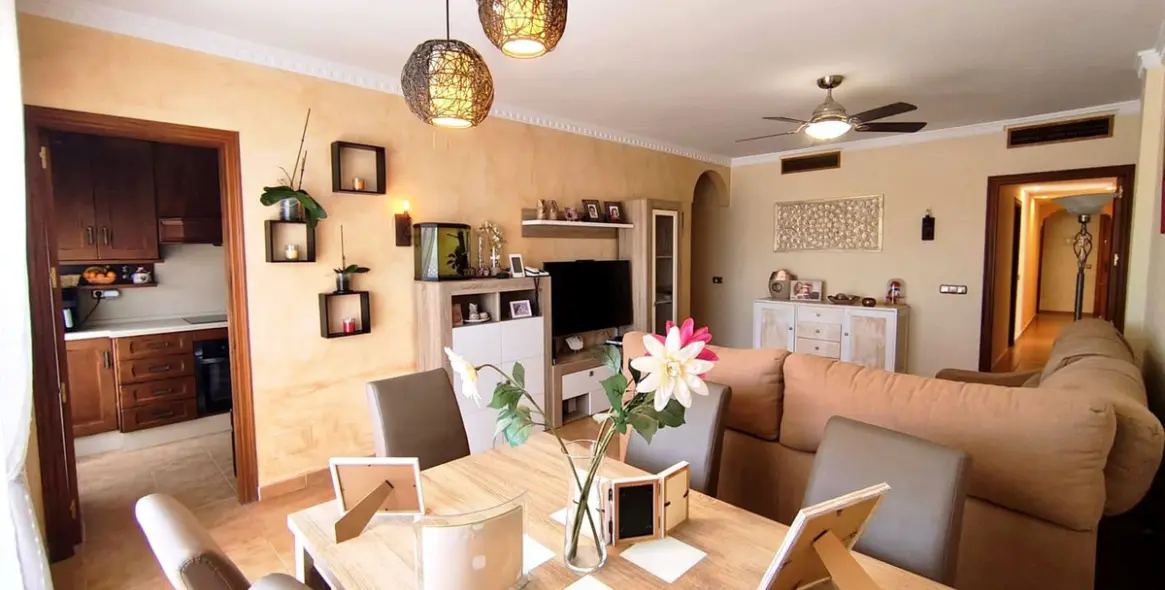 Venta de ático en Estepona 6