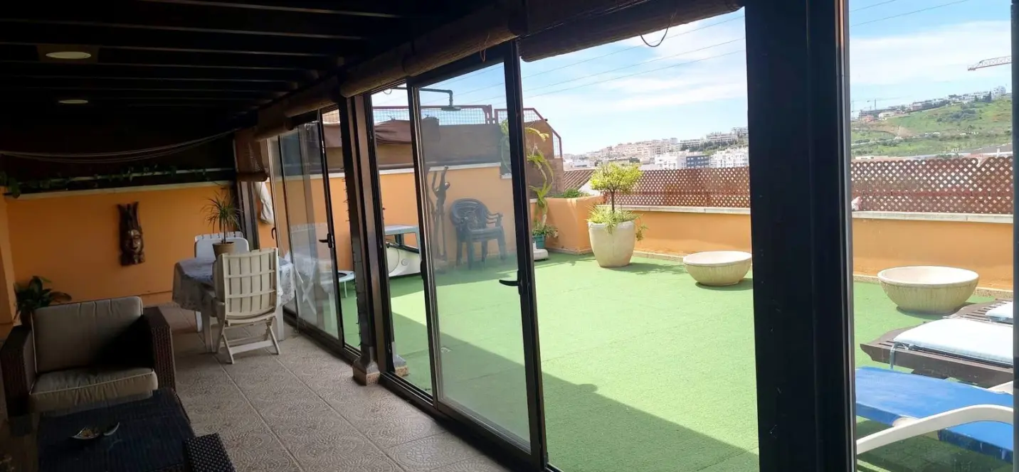 Sale of penthouse in Estepona 1
