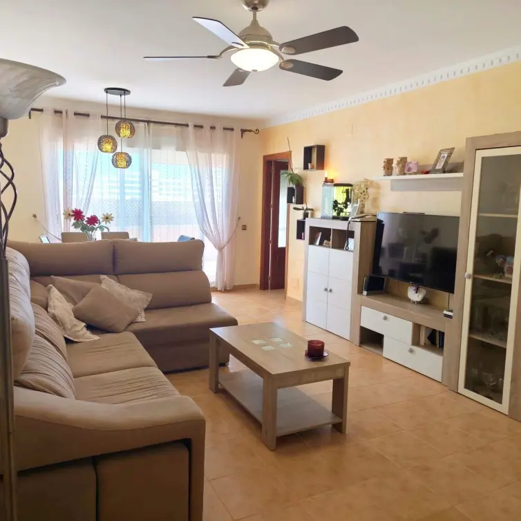 Sale of penthouse in Estepona