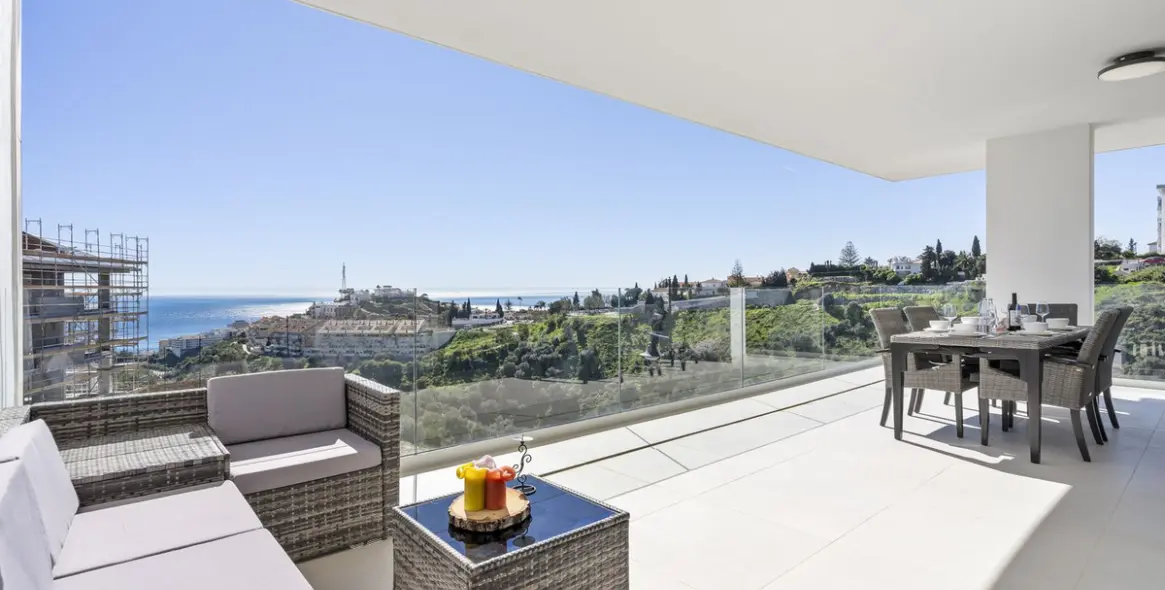 Продажа апартаментов на среднем этаже в Fuengirola 3