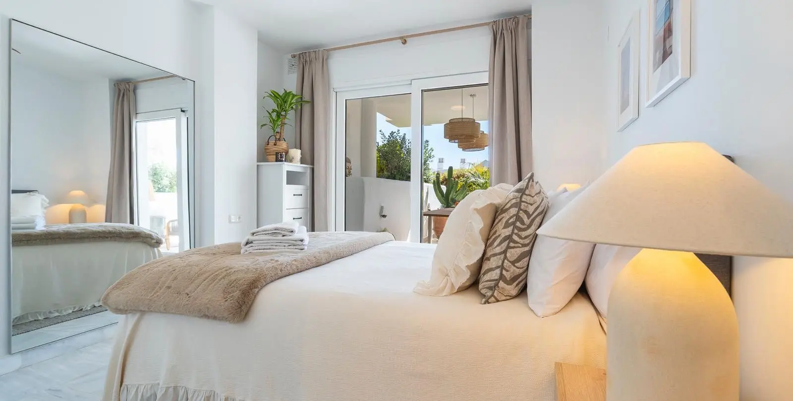 Sale of middle floor apartment in Nueva Andalucía 5
