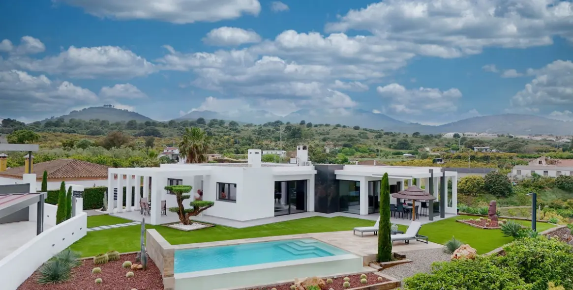 Venta de villa independiente en Alhaurín el Grande 1