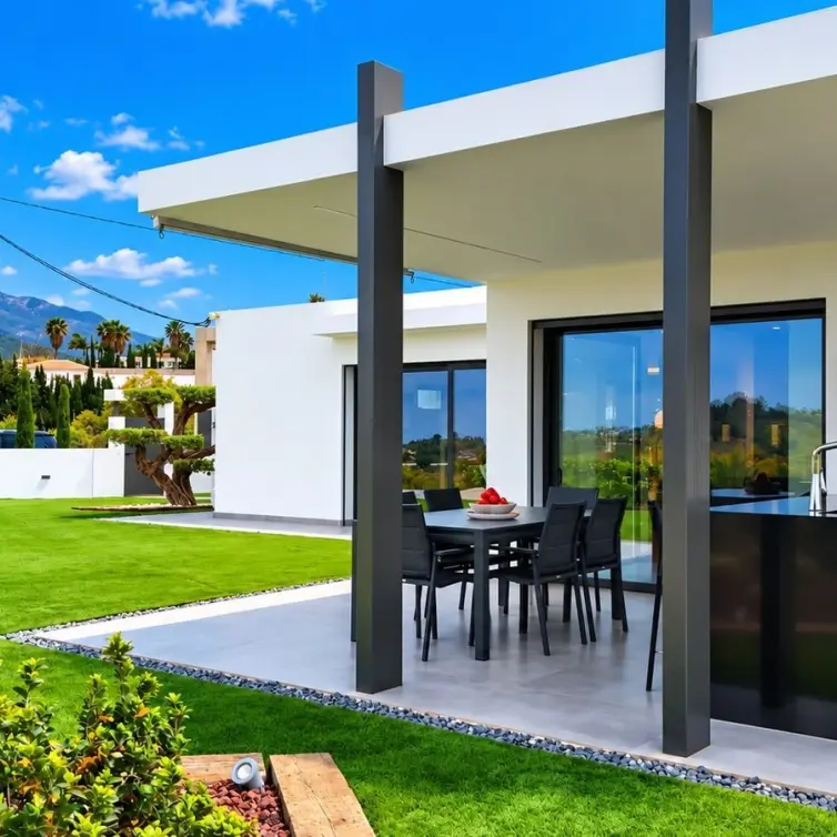 Sale of detached villa in Alhaurín el Grande