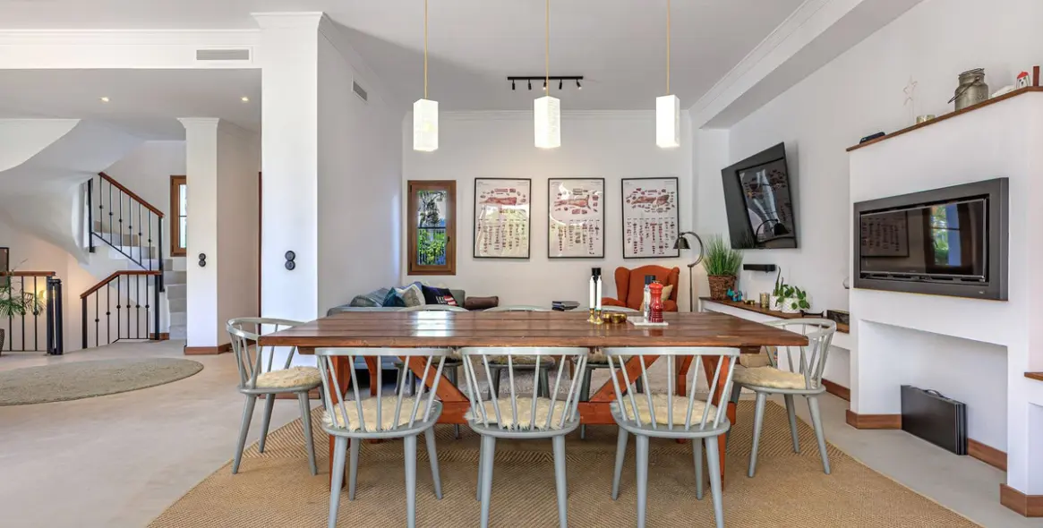 Venta de villa independiente en Selwo 14