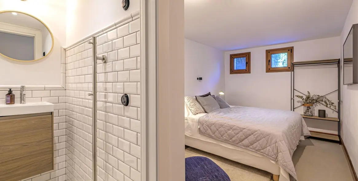 Venta de villa independiente en Selwo 37