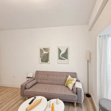 Venta de apartamento en planta media en La Merced