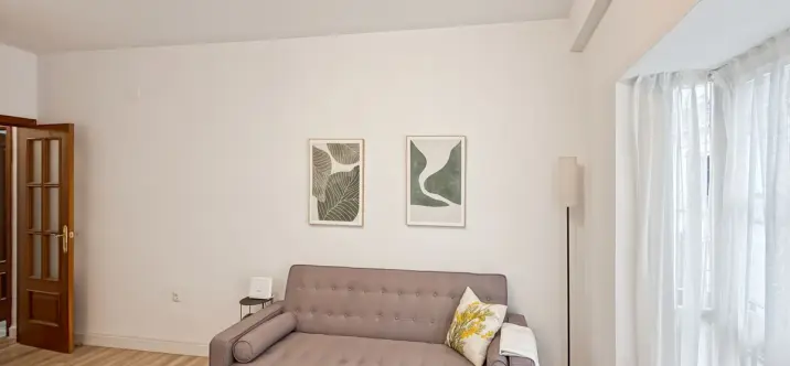 Venta de apartamento en planta media en La Merced 4