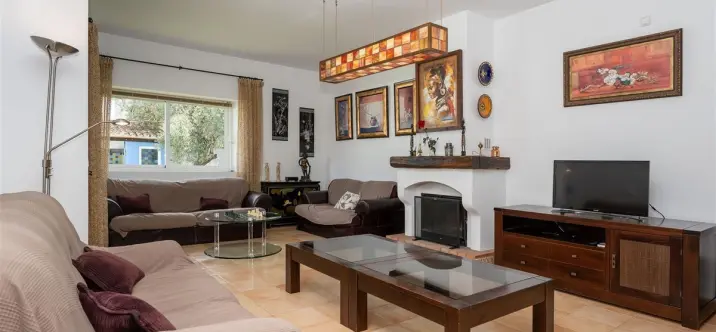 Venta de villa independiente en Alhaurin el Grande 4