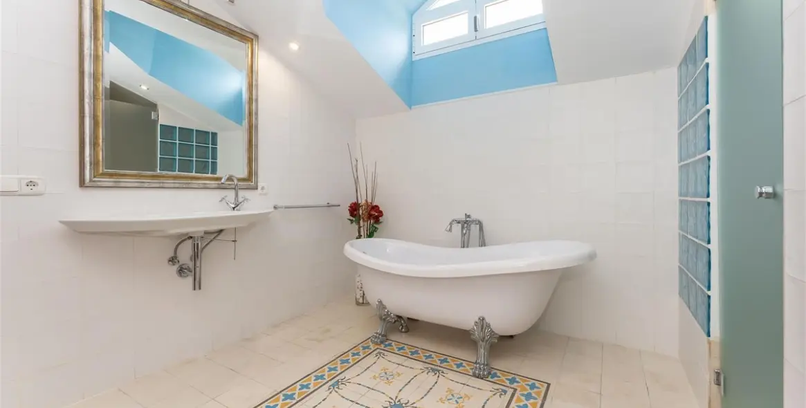 Venta de villa independiente en Alhaurin el Grande 24