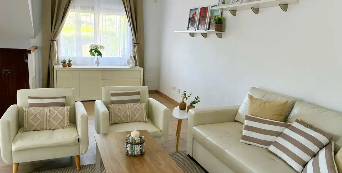 Long-term rent of detached villa in Nueva Andalucía 6