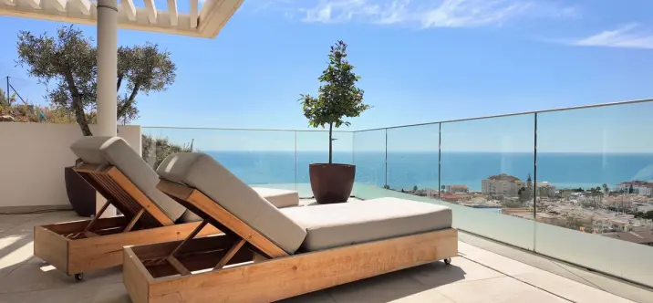 Venta de apartamento en planta baja en Rincón de la Victoria 0