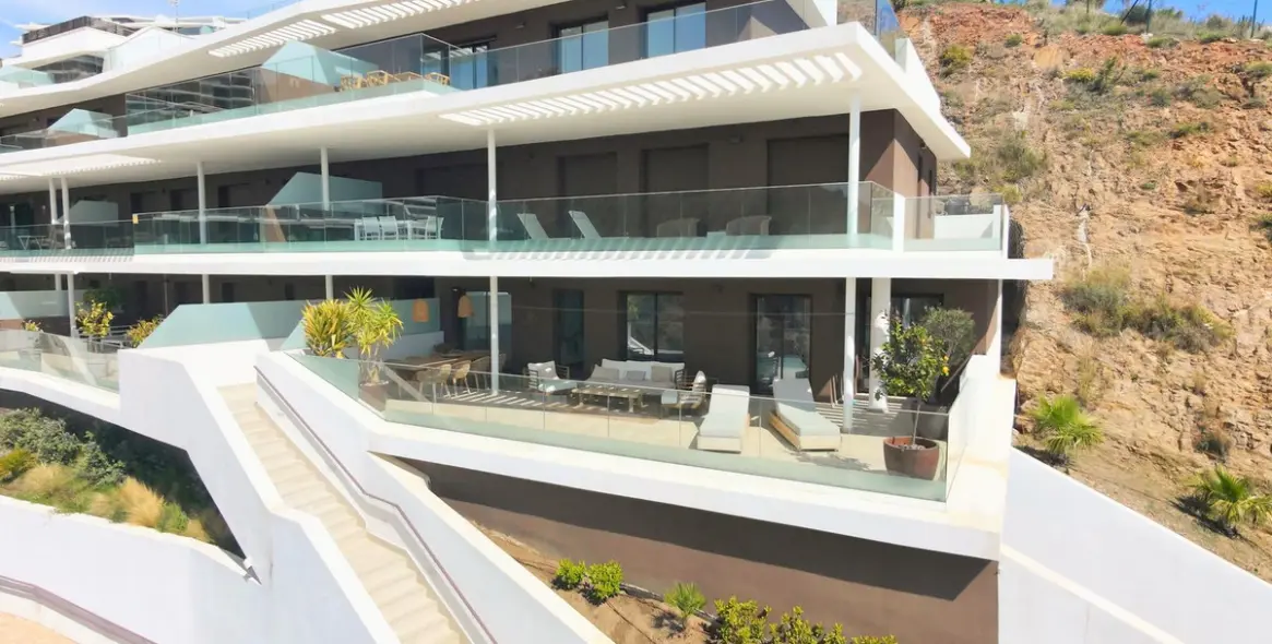 Venta de apartamento en planta baja en Rincón de la Victoria 16