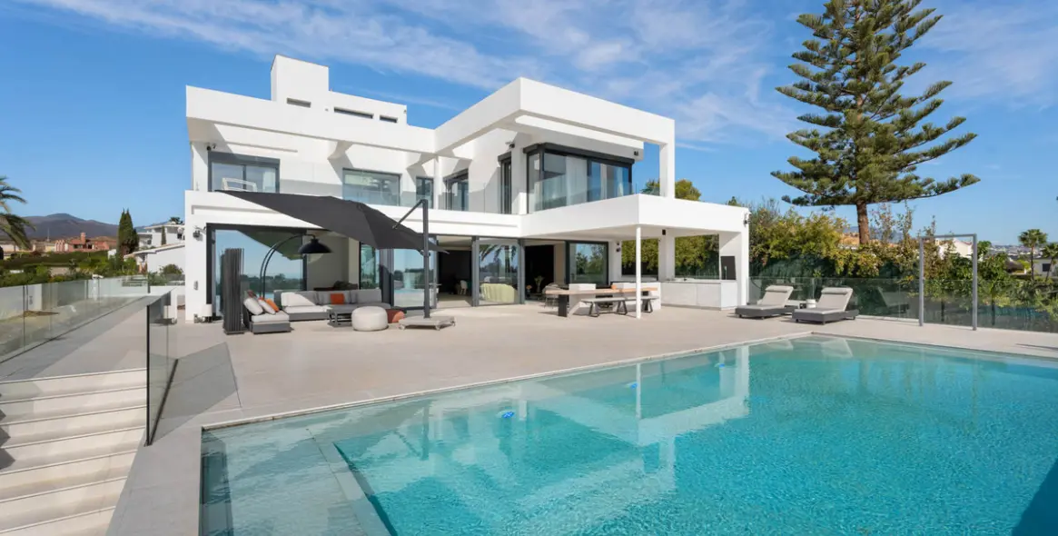 Venta de villa independiente en Benahavís 3