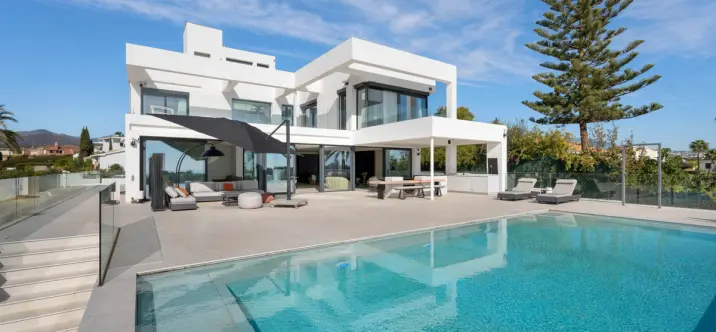 Venta de villa independiente en Benahavís 2