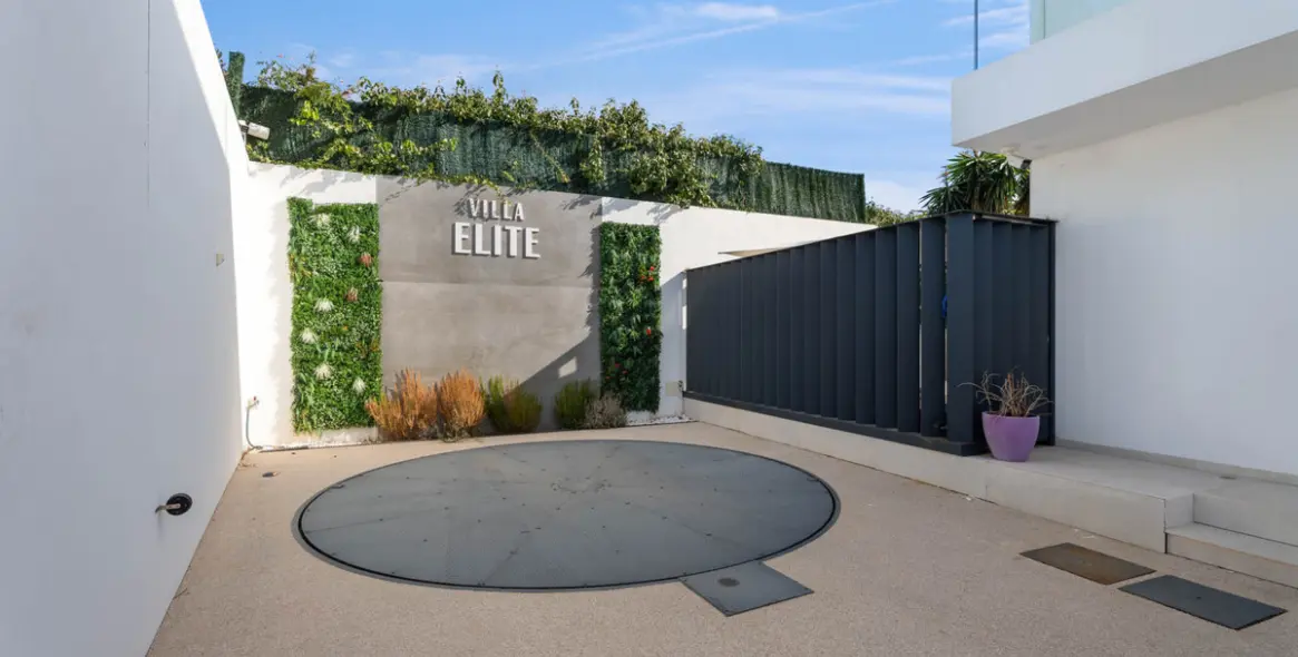 Venta de villa independiente en Benahavís 16