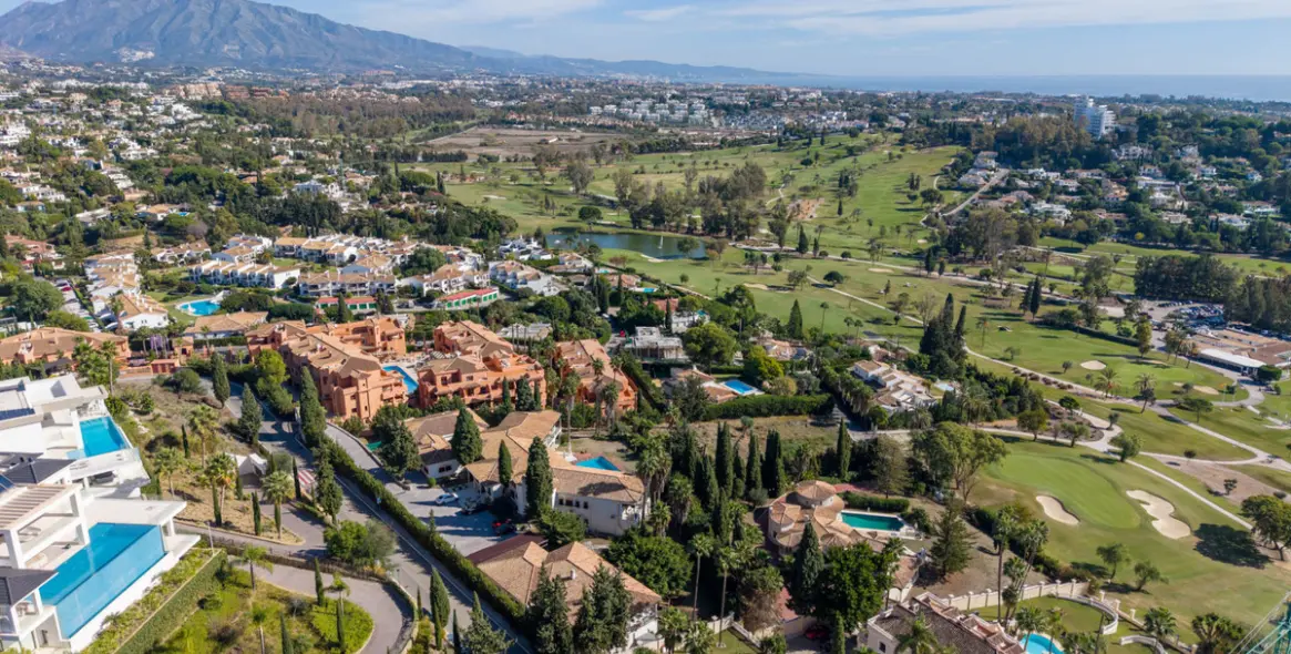 Venta de villa independiente en Benahavís 43