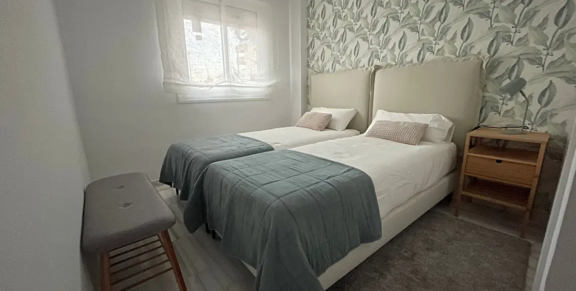 Продажа апартаментов на первом этаже в Casares 3